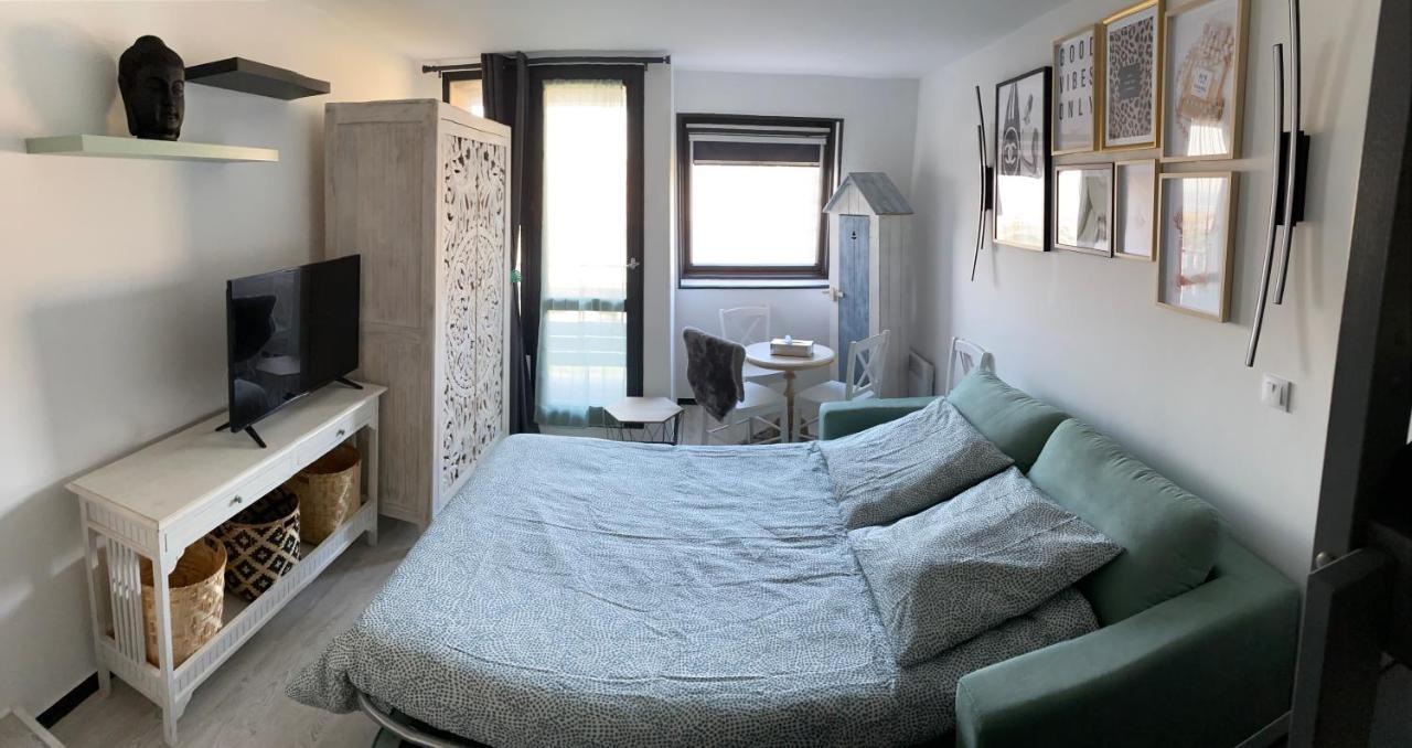 Marina De Deauville Place-Inn Bagian luar foto